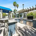 Chic 2Br2Ba- Minutes To Airport & Westchase #3