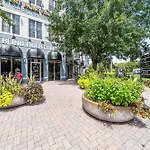 Chic 2Br2Ba- Minutes To Airport & Westchase #3