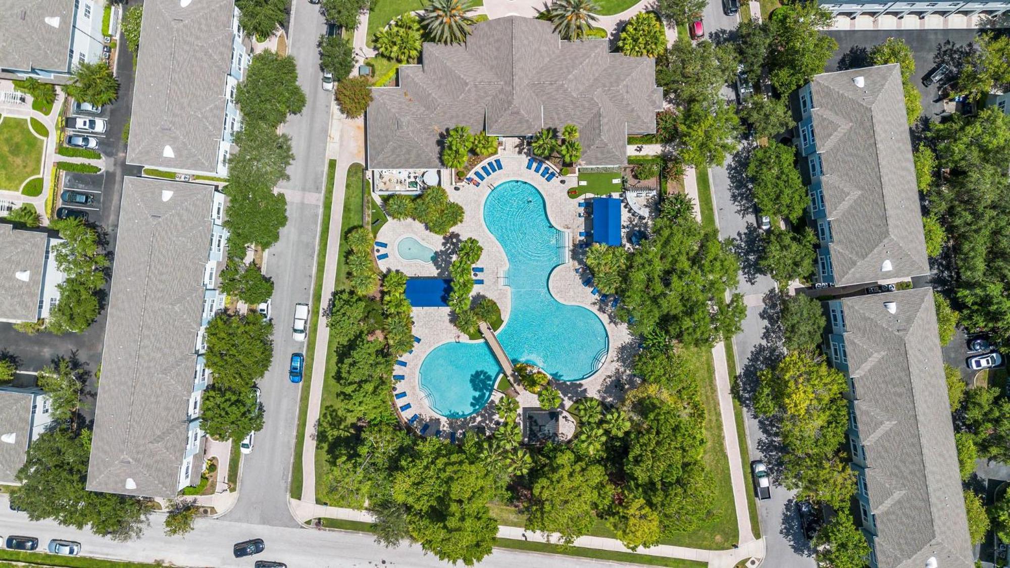Chic 2br2ba- Minutes To Airport & Westchase #3