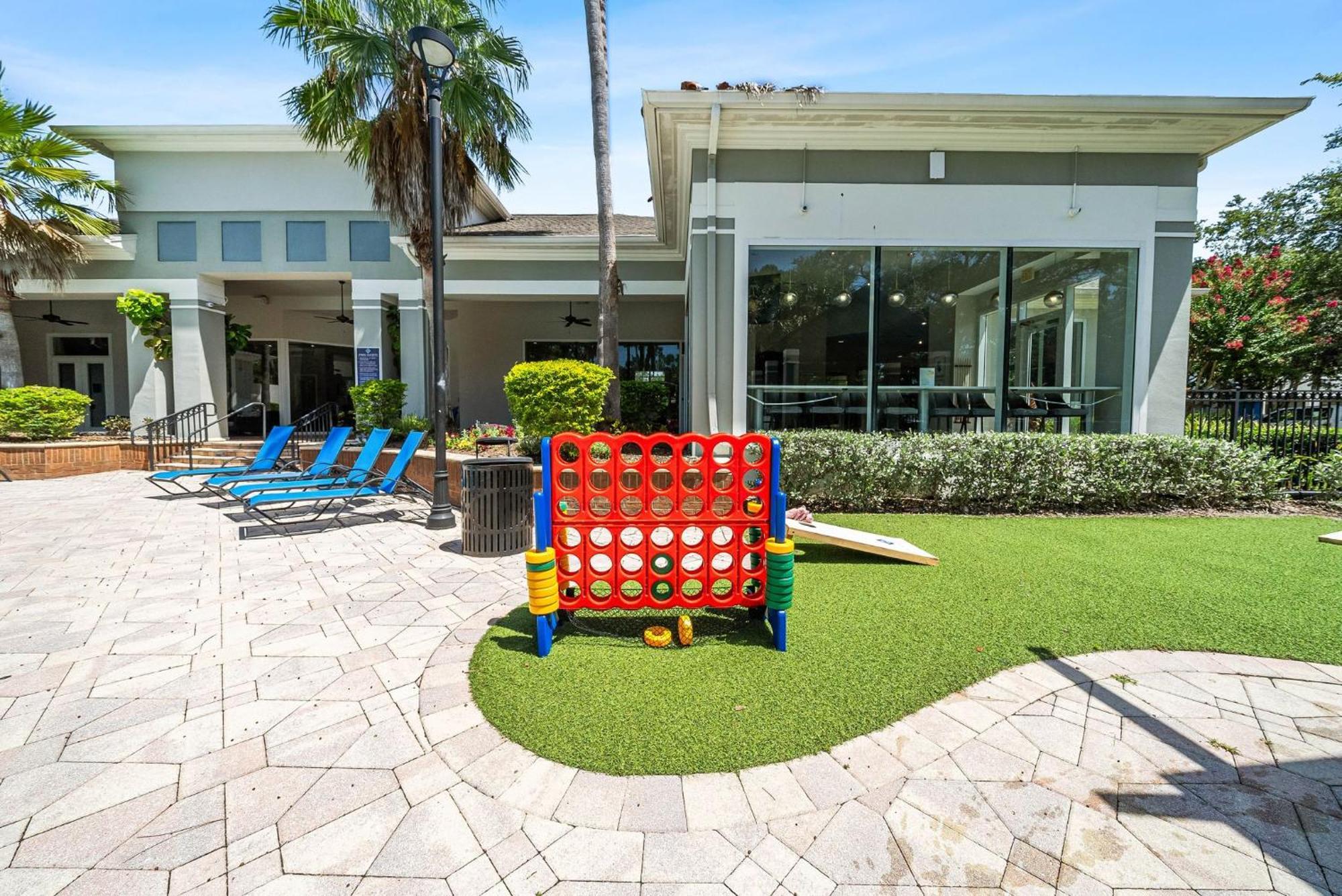 Apartment Chic 2br2ba- Minutes To Airport & Westchase #3 Tampa